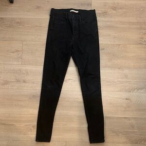 Levi's Women's Black Skinny Jeans